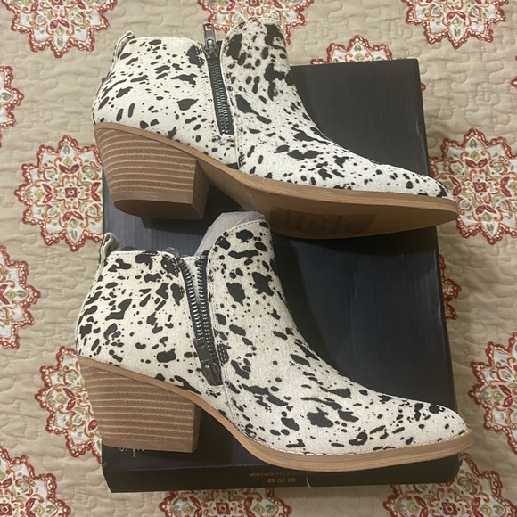 Very Volatile Gracemont Boot- Chocolate Chip - Picture 10 of 13